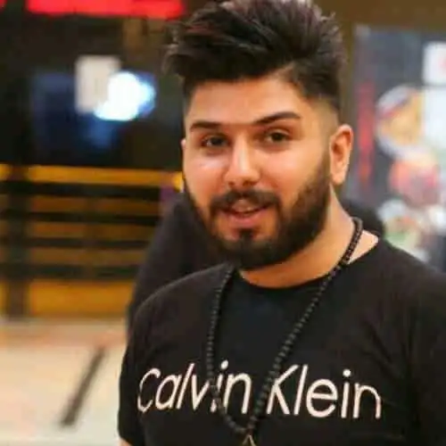 تاریک و تار